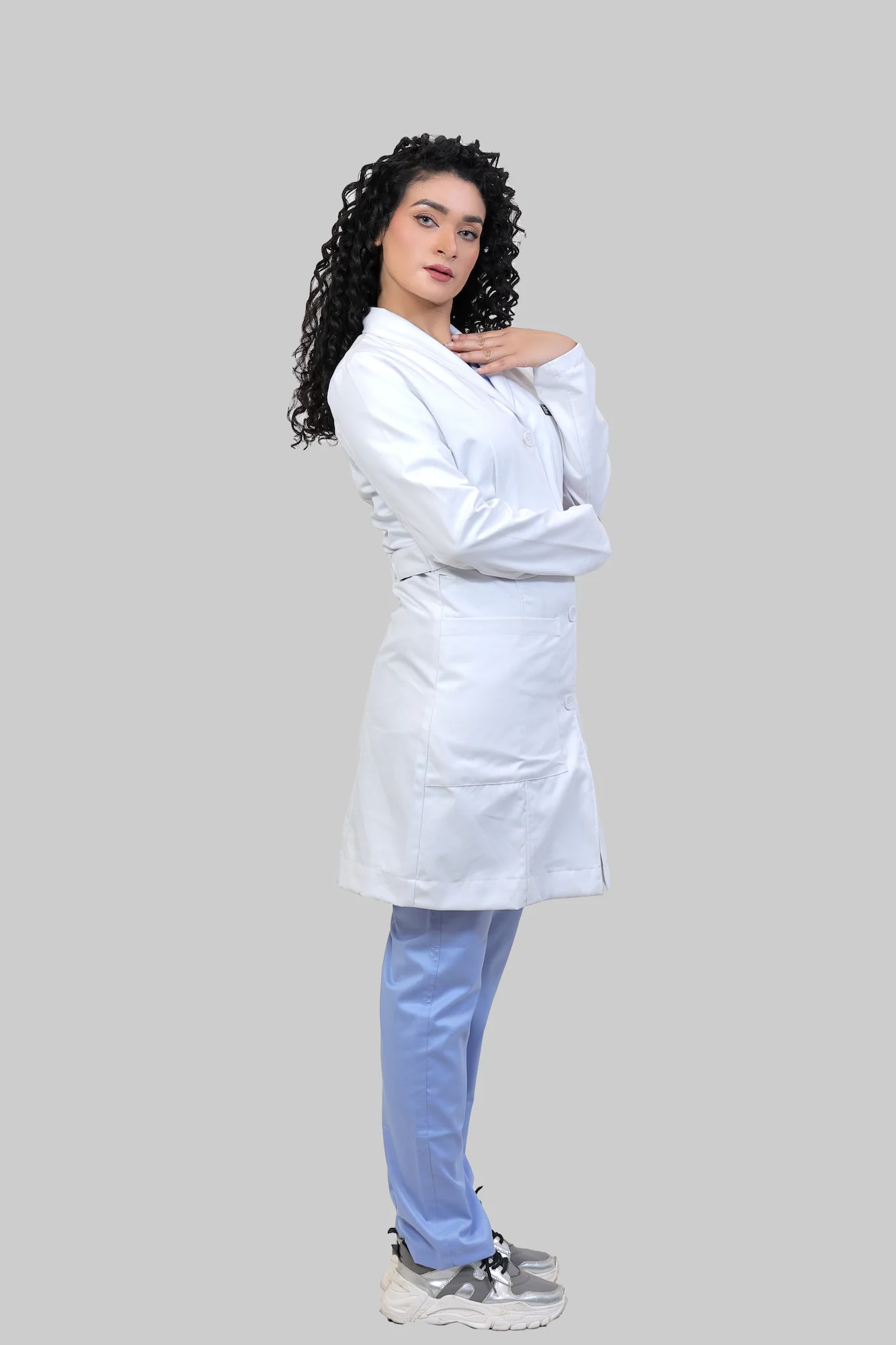 Female Apron - Image 5