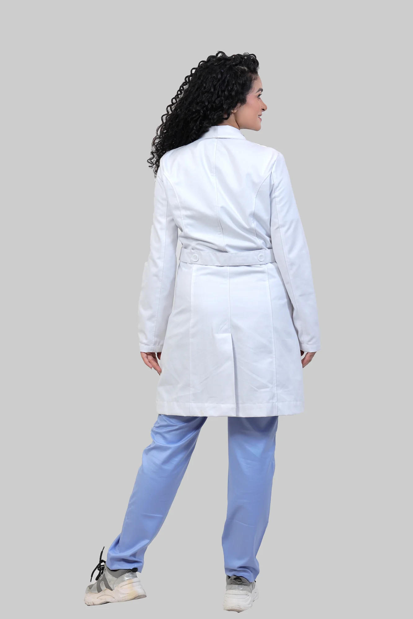 Female Apron - Image 6
