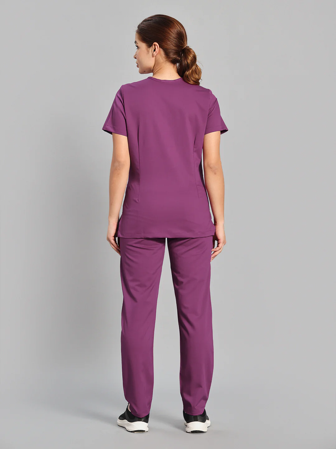 Move Lite Women Coral Mist V Scrub Set - Image 4